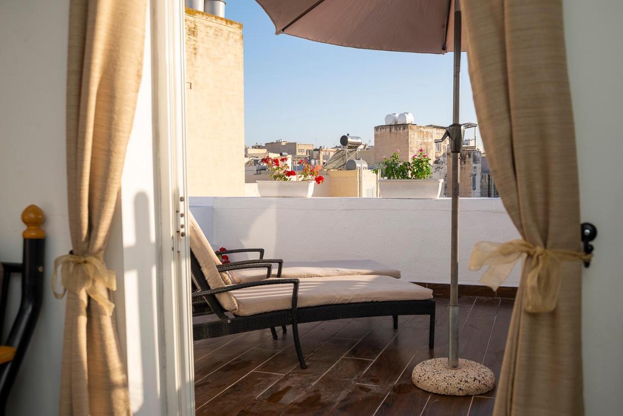 Seaside Apartments Malta Sliema 1 ภายนอก รูปภาพ